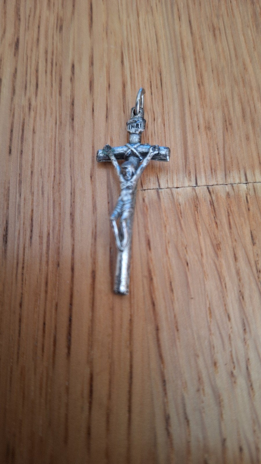 Jezus aan kruis hanger - 4 cm, Ophalen of Verzenden, Nieuw, Sieraad