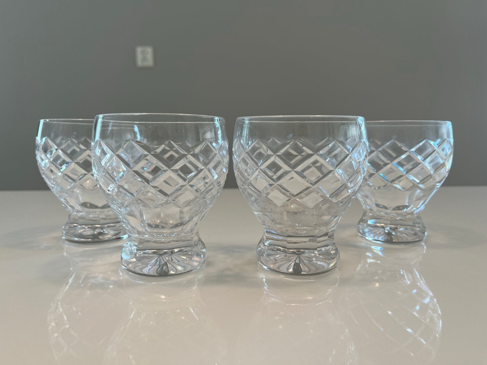 Set van 4 kristallen borrelglaasjes, Antiek en Kunst, Ophalen