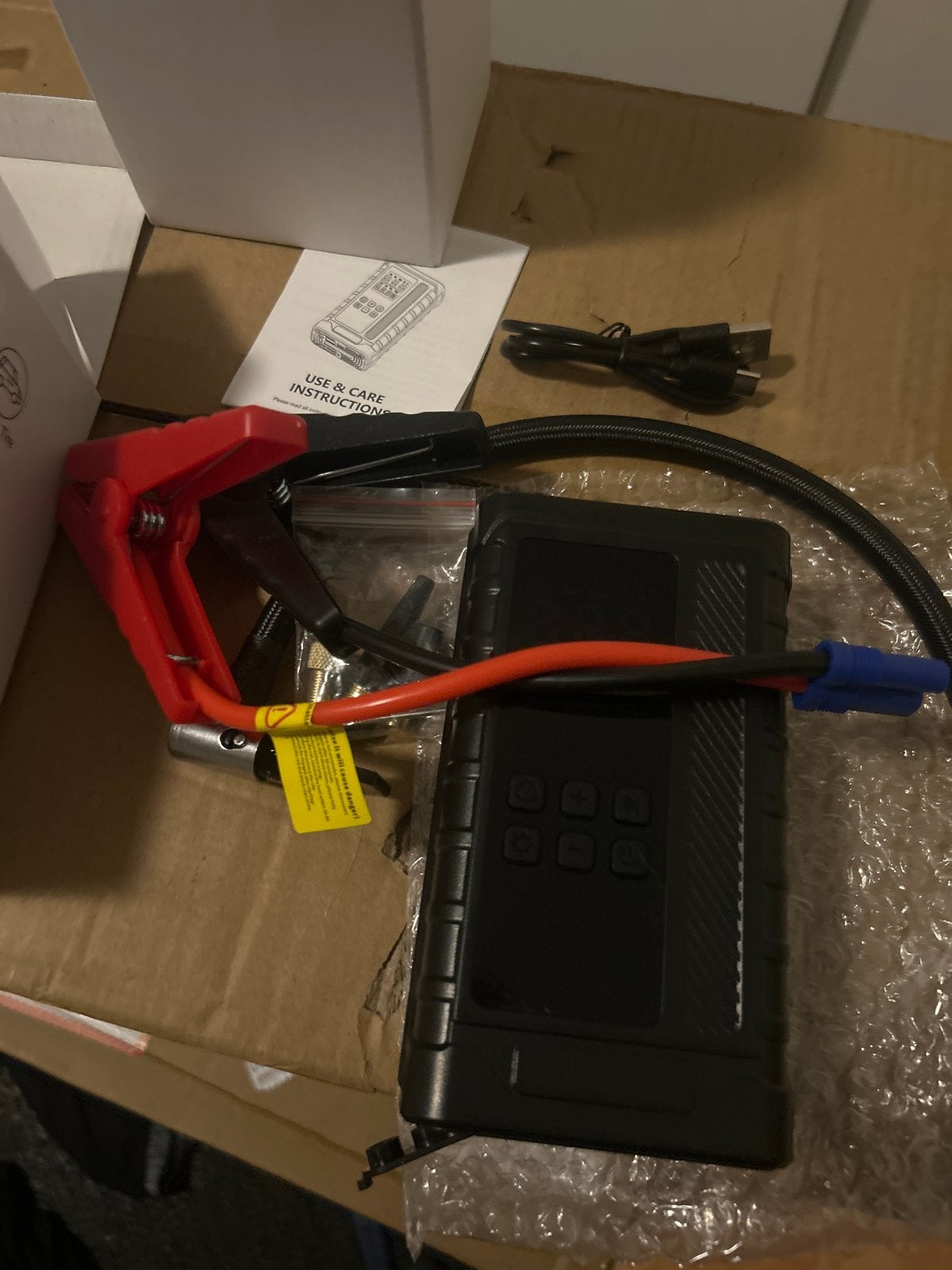 Jumpstarter met luchtcompressor en powerbank, Auto diversen, Ophalen of Verzenden, Nieuw