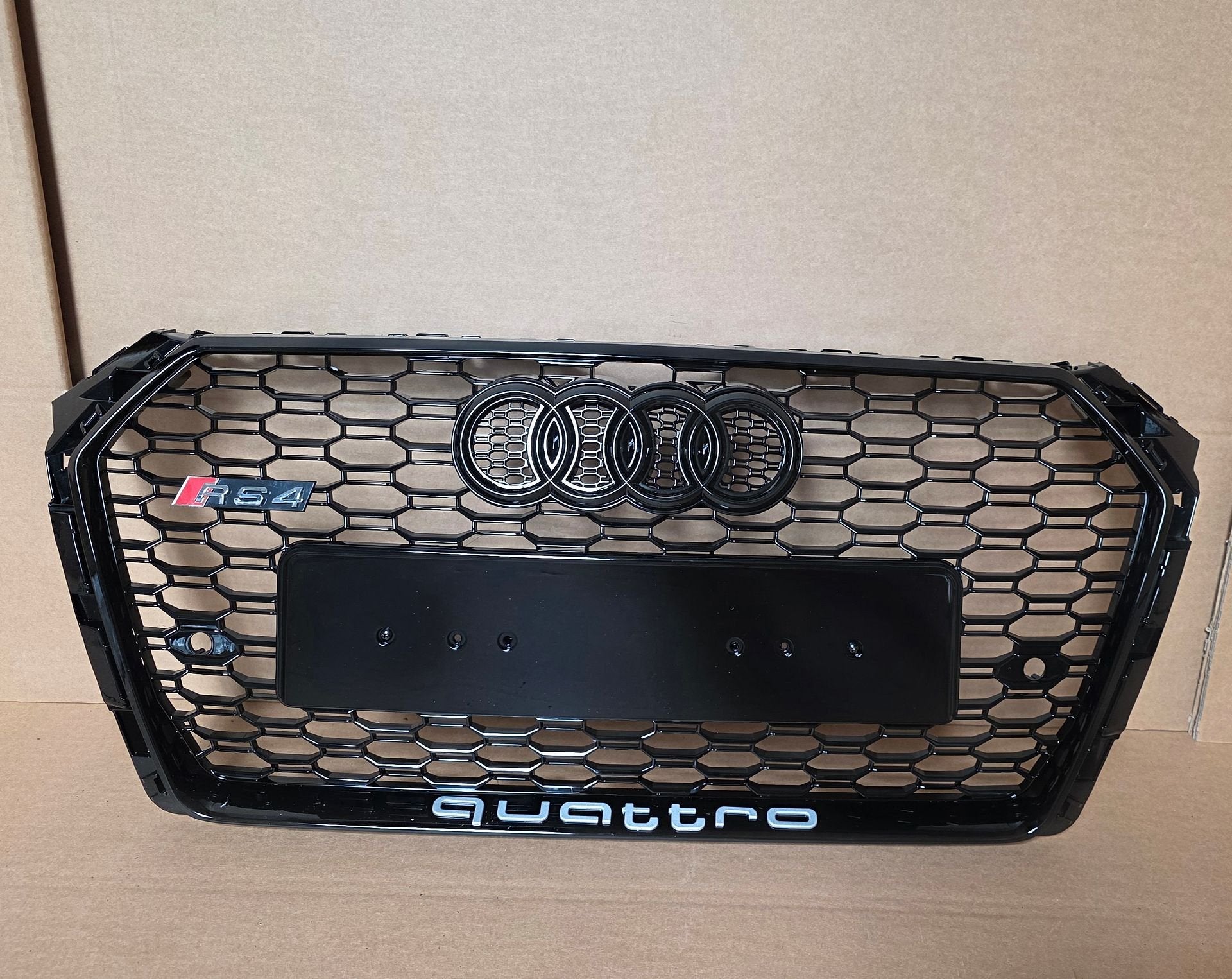 Grill Audi A4 B9 8W RS4 Look Black Grille bj.2015-2019 NIEUW, -, Voor, Nieuw, Ophalen of Verzenden