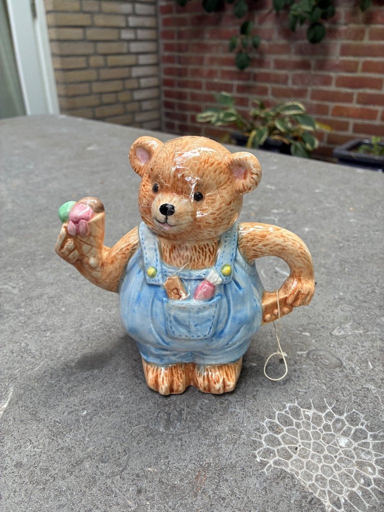 Voor de ‘beren-verzamelaar’: heel lief beren-theepotje., Ophalen of Verzenden, Gebruikt