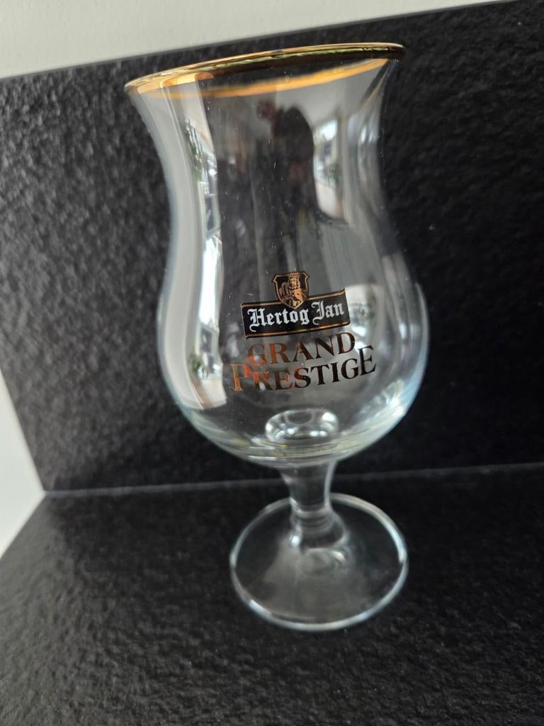 Bierglas Hertogjan grand prestige, Ophalen of Verzenden, Zo goed als nieuw, Bierglas