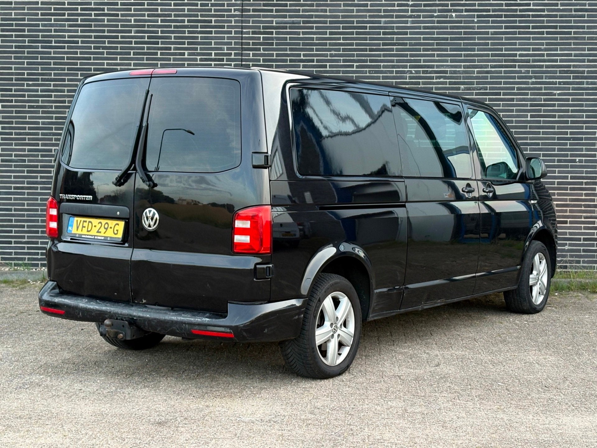 Volkswagen Transporter 2.0 TDI L2H1 DC, Gebruikt, Euro 6, 4 cilinders, 150 pk