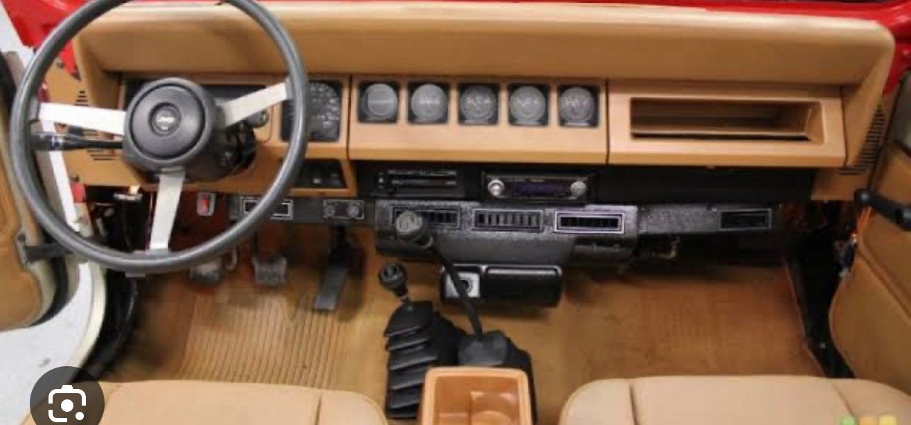 Gezocht dashbord Jeep Wrangler YJ, Auto-onderdelen, Ophalen of Verzenden, Jeep