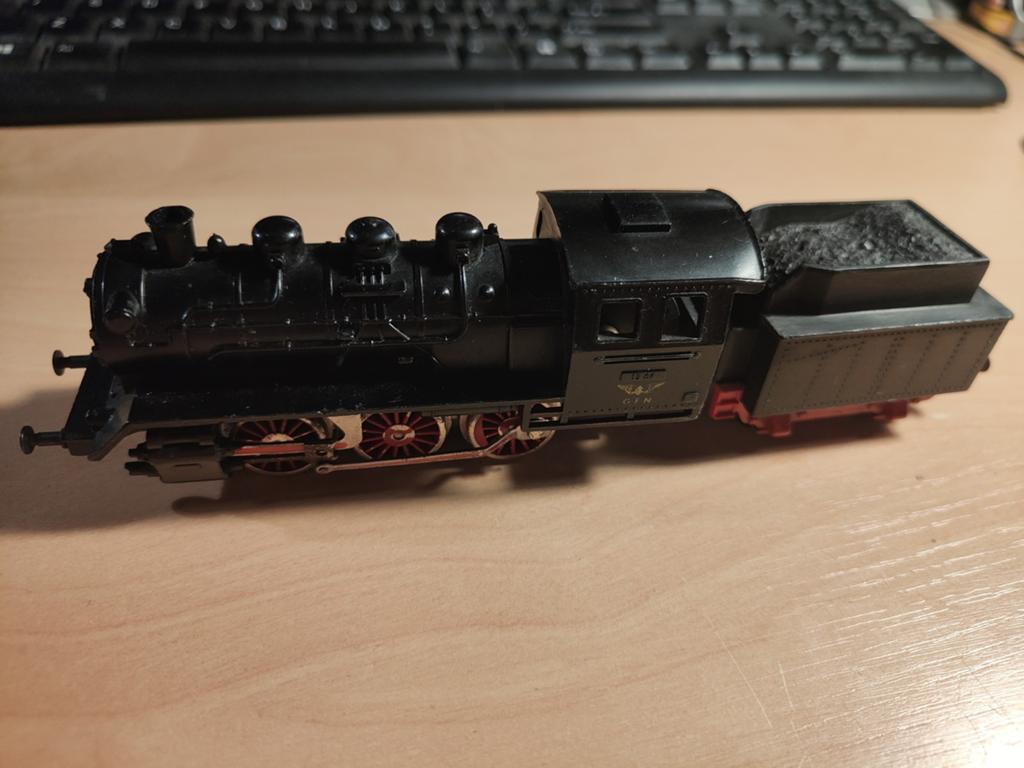 Fleischmann 1304 stoomlocomotief met tender, Gebruikt, Fleischmann, Ophalen of Verzenden, Analoog