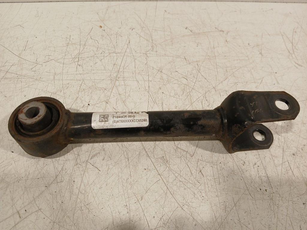 Draagarm links achter Tesla Model 3, Onderdelen@venauto.nl, Van der Ven Autorecycling B.V., Gebruikt, Ettenseweg 76, 4706 PB Roosendaal, The Netherlands