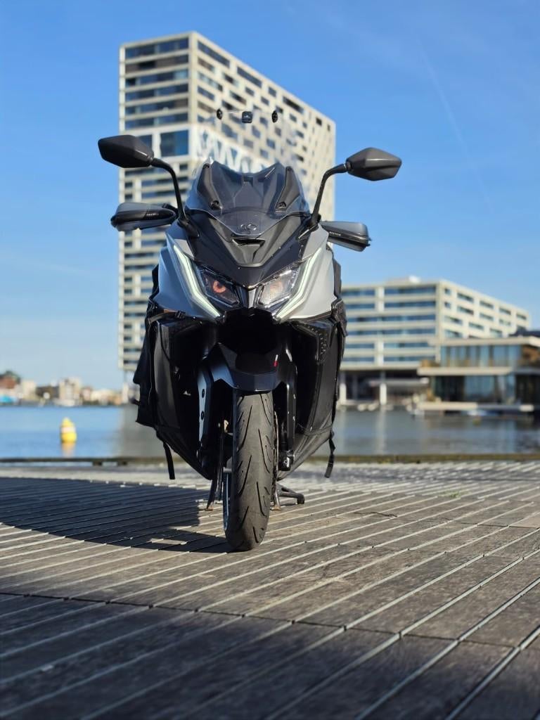 Kymco AK550, 2 cilinders, Kymco, Motorrijbewijs A, Gebruikt