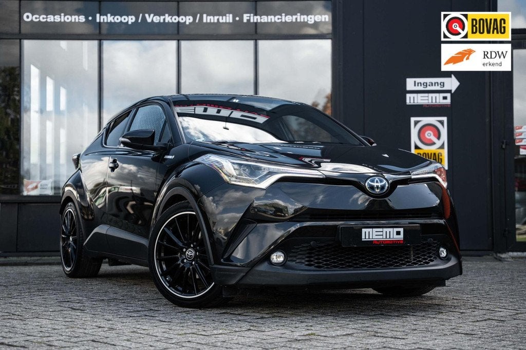 Toyota C-HR 1.8 Hybrid Dynamic*CAMERA*NAVI*KEYLESS*CLIMA*, 4 cilinders, Zwart, Bedrijf, 26 km/l