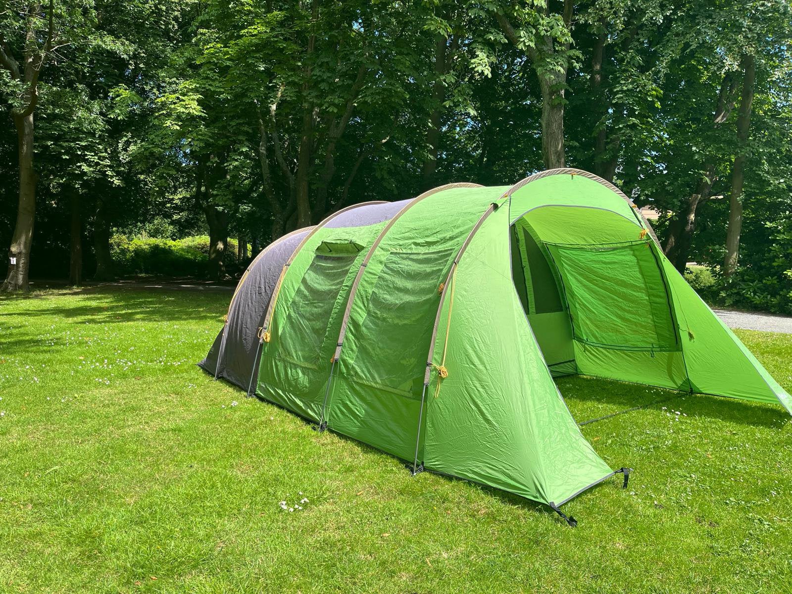 Eureka! Spring Creek 4 TP Familietent - 4 personen, Caravans en Kamperen, Tenten, Ophalen, Zo goed als nieuw, Tot en met 4