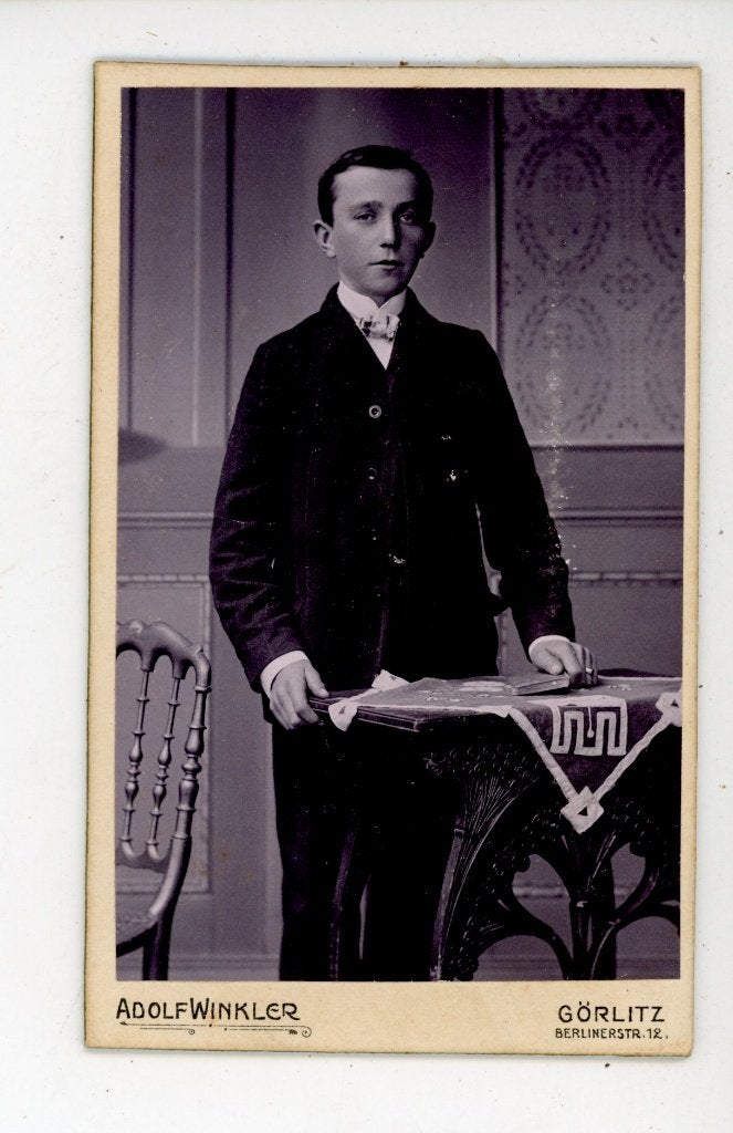 G207 scherpe CDV foto van een jongen, Adolf Winkler Görlitz, Verzamelen, Foto's en Prenten, Verzenden, Foto, Zo goed als nieuw