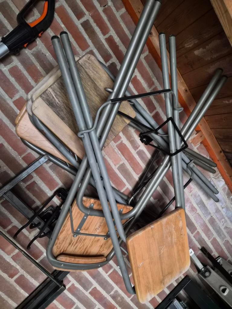 5 Houten Barkrukken met Stalen Frame en 2 Statafels, 5 krukken of meer, Ophalen of Verzenden, Gebruikt, Hout