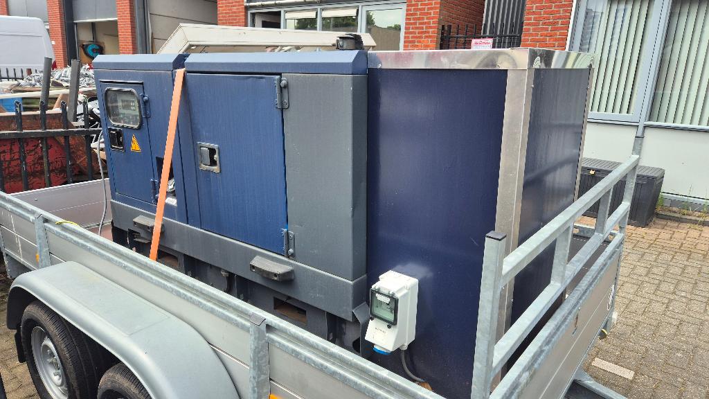 Diesel Aggregaat 20kVA Atlas Copco Silent, Ophalen of Verzenden