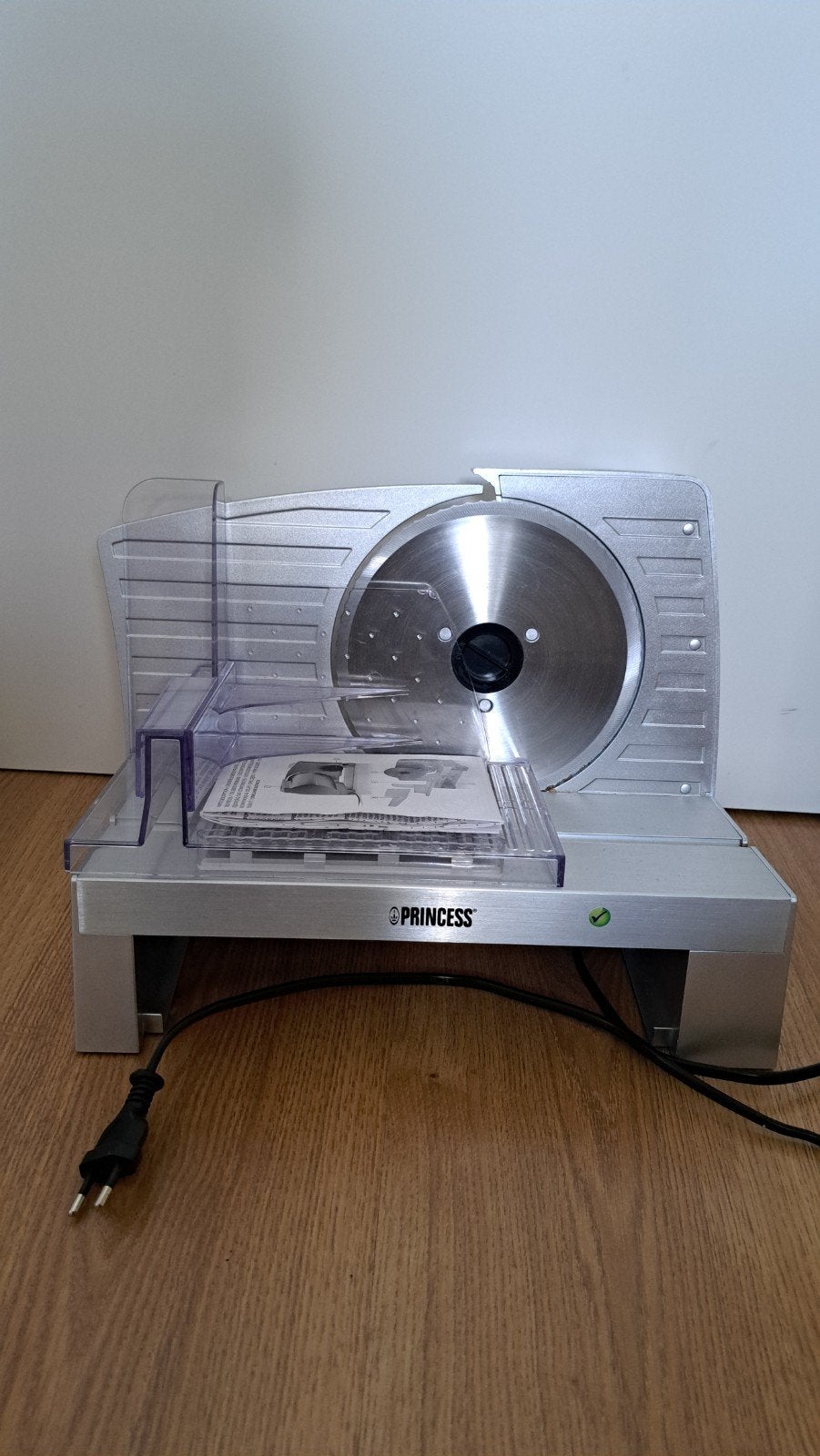 Princess Snijmachine - Perfect voor vleeswaren en brood, Snijmachine, Ophalen, Zo goed als nieuw
