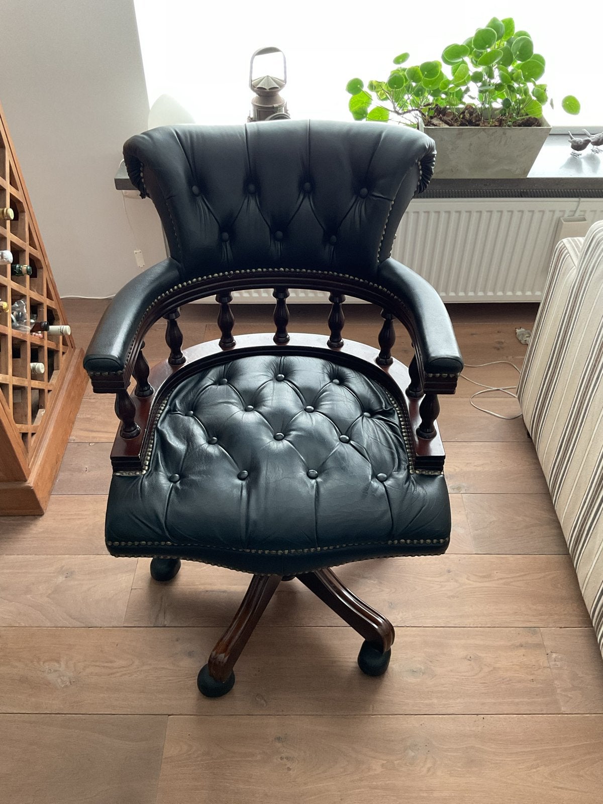 Chesterfield Captain's Chair Zwart Leer Mahoniehout, Ophalen, Gebruikt, Zwart, Bureaustoel