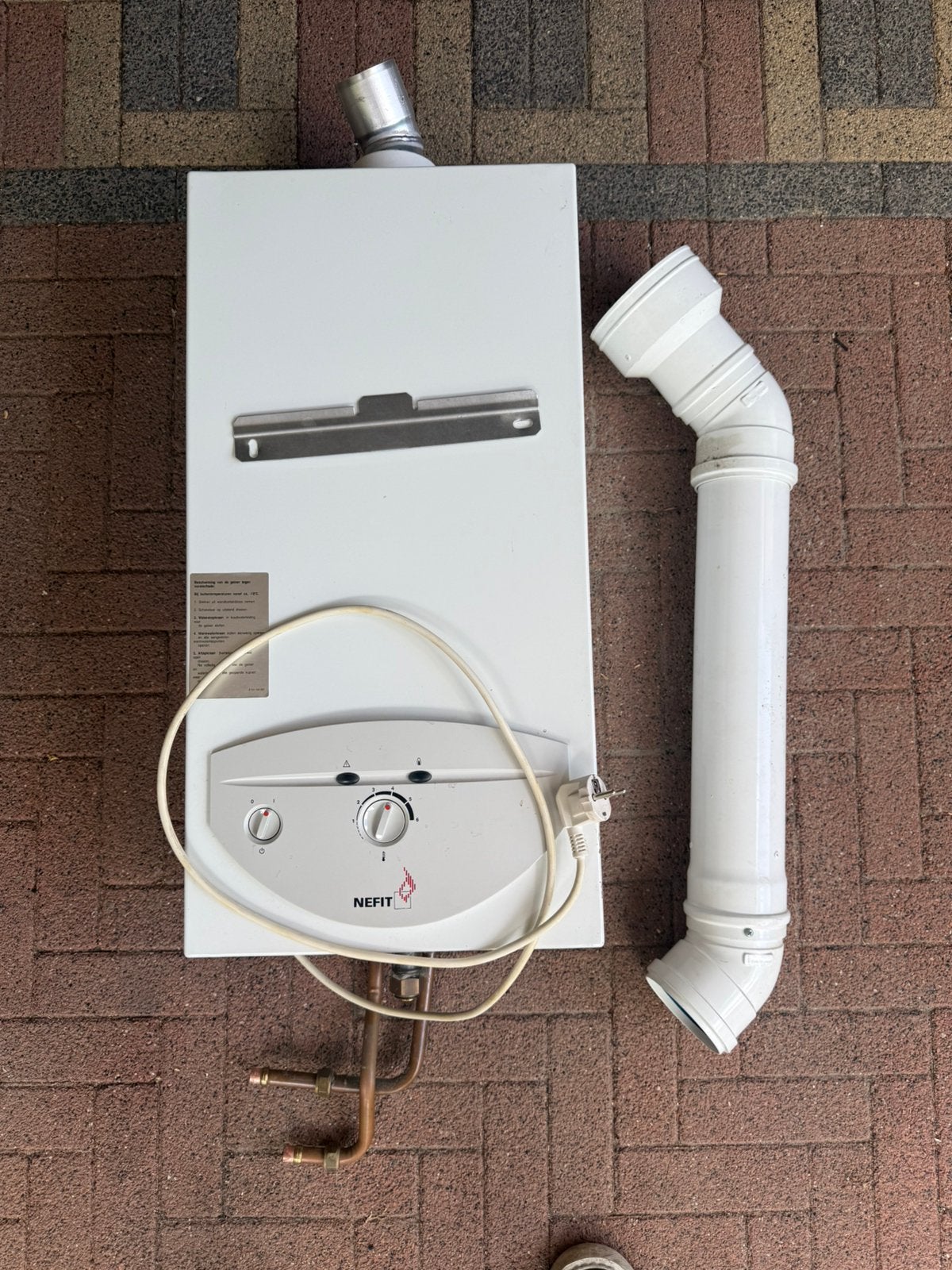 Nefit gasgestookt warm water toestel, Minder dan 20 liter, Ophalen, Zo goed als nieuw, Geiser