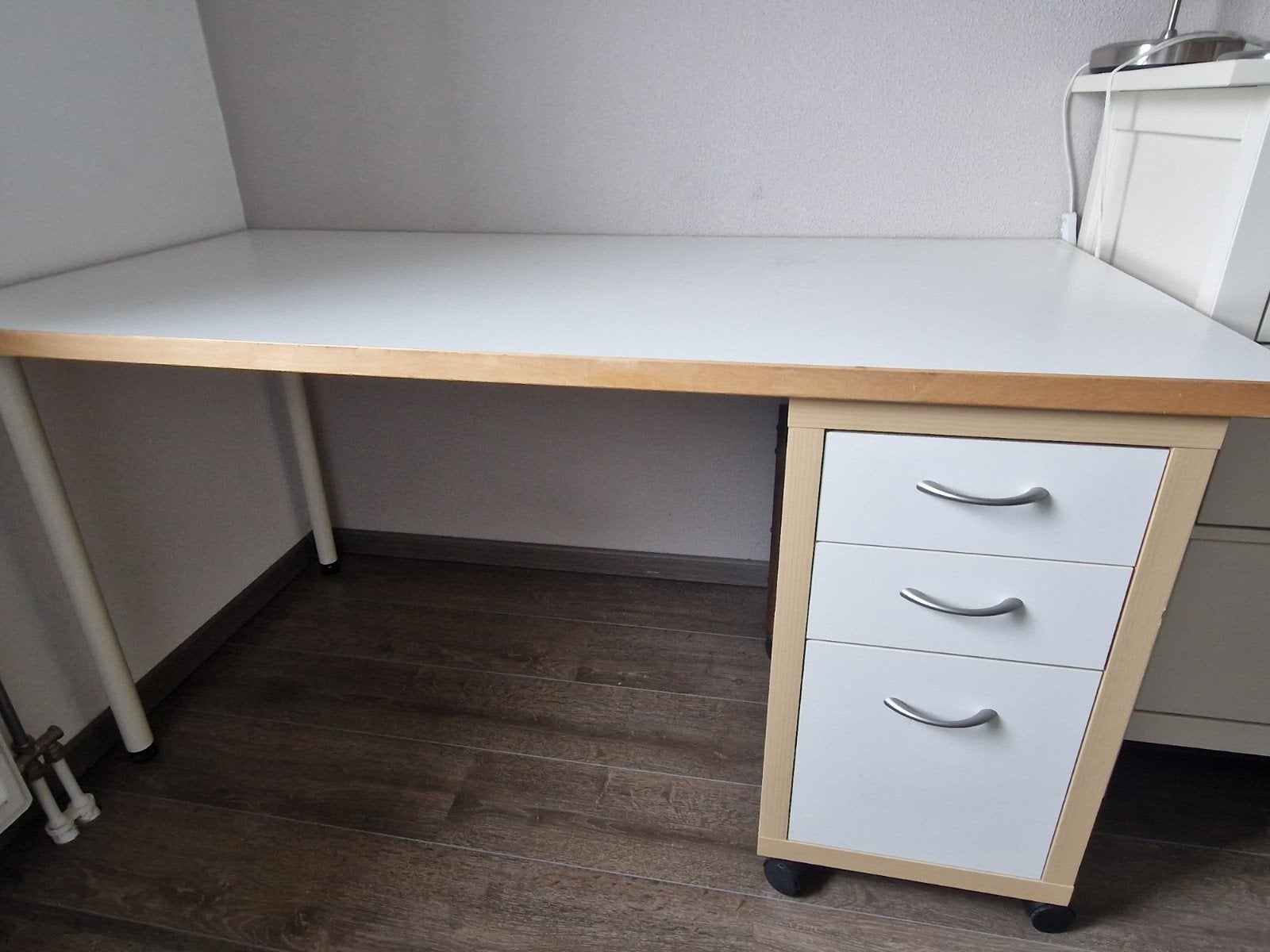Bureau met ladekastje en 2 poten - 150x75x72 cm, Ophalen of Verzenden, Zo goed als nieuw, 75 cm, 150 cm