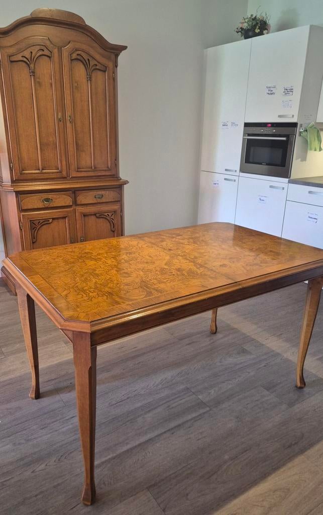 Eettafel notenhout 140cm, Antiek en Kunst, Ophalen