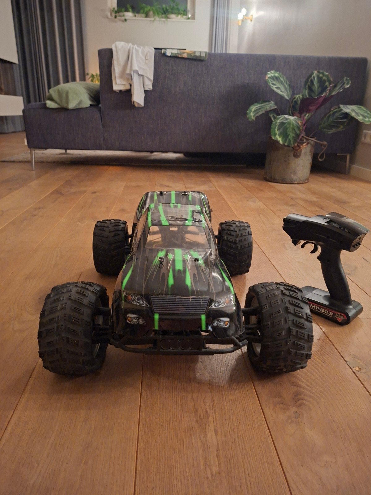 snelle rc auto, Ophalen, Gebruikt, Overige schalen, Auto onroad