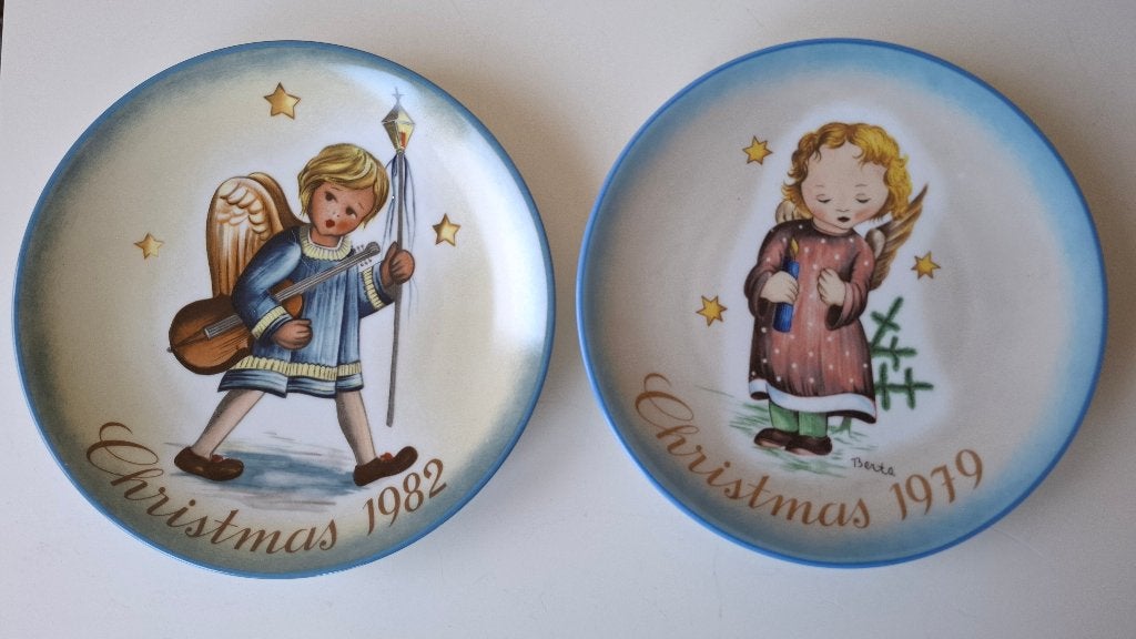 Set 3 Originele Berta Hummel Kerst 1977, 1979, 1982, Verzamelen, Ophalen of Verzenden, Zo goed als nieuw, Hummel