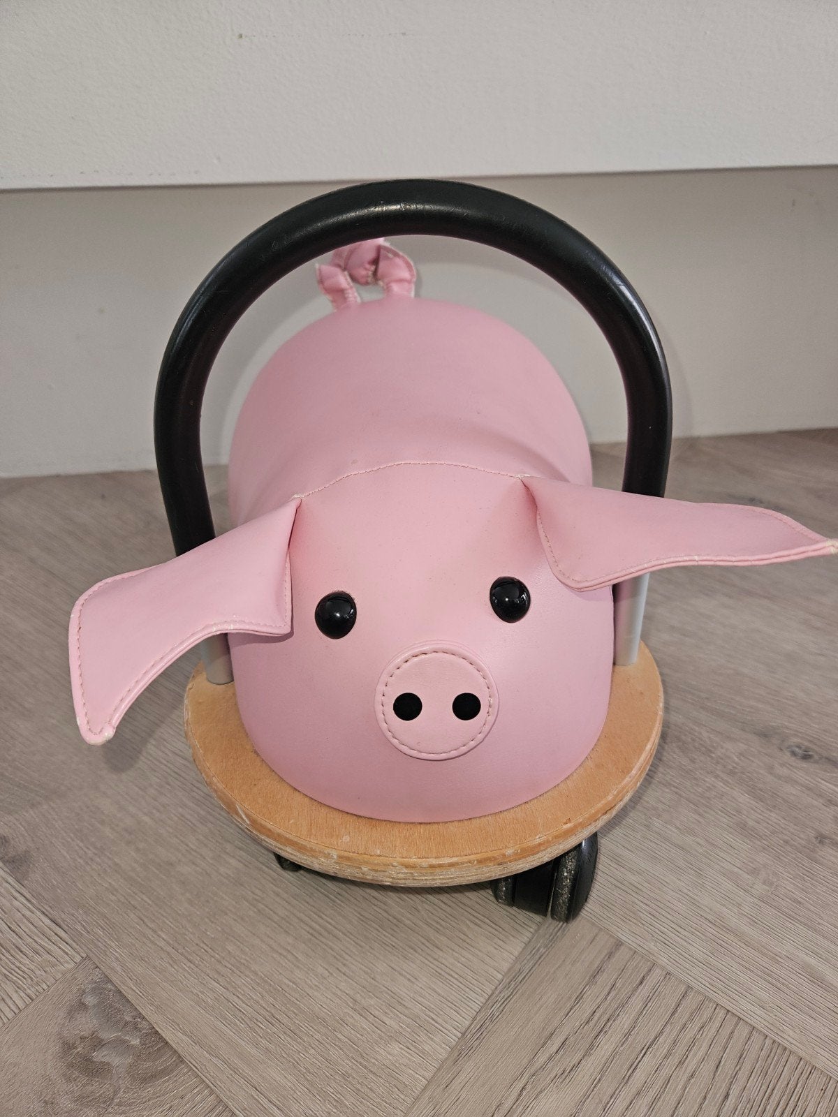 Schattig Wheely Bug varkentje, Kinderen en Baby's, Speelgoed | Buiten | Voertuigen en Loopfietsen, Ophalen, Zo goed als nieuw