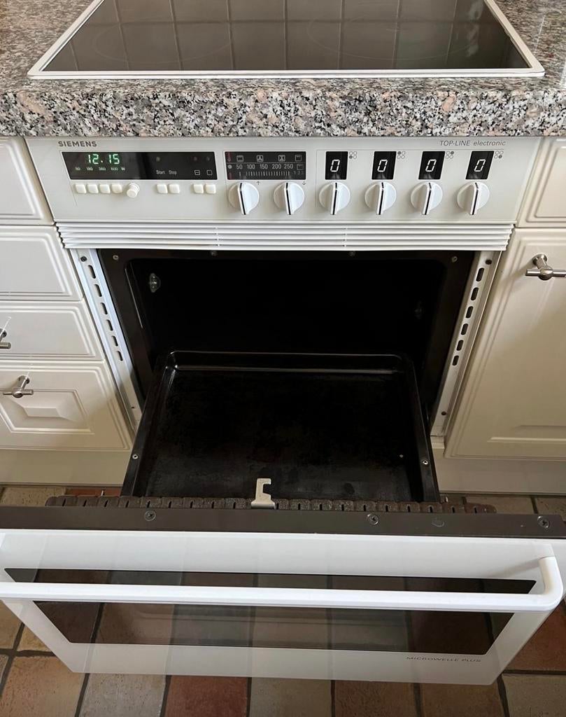 Siemens combi oven magnetron met keramische kookplaat, Witgoed en Apparatuur, Fornuizen, Ophalen, Gebruikt, Magnetron, Keramisch