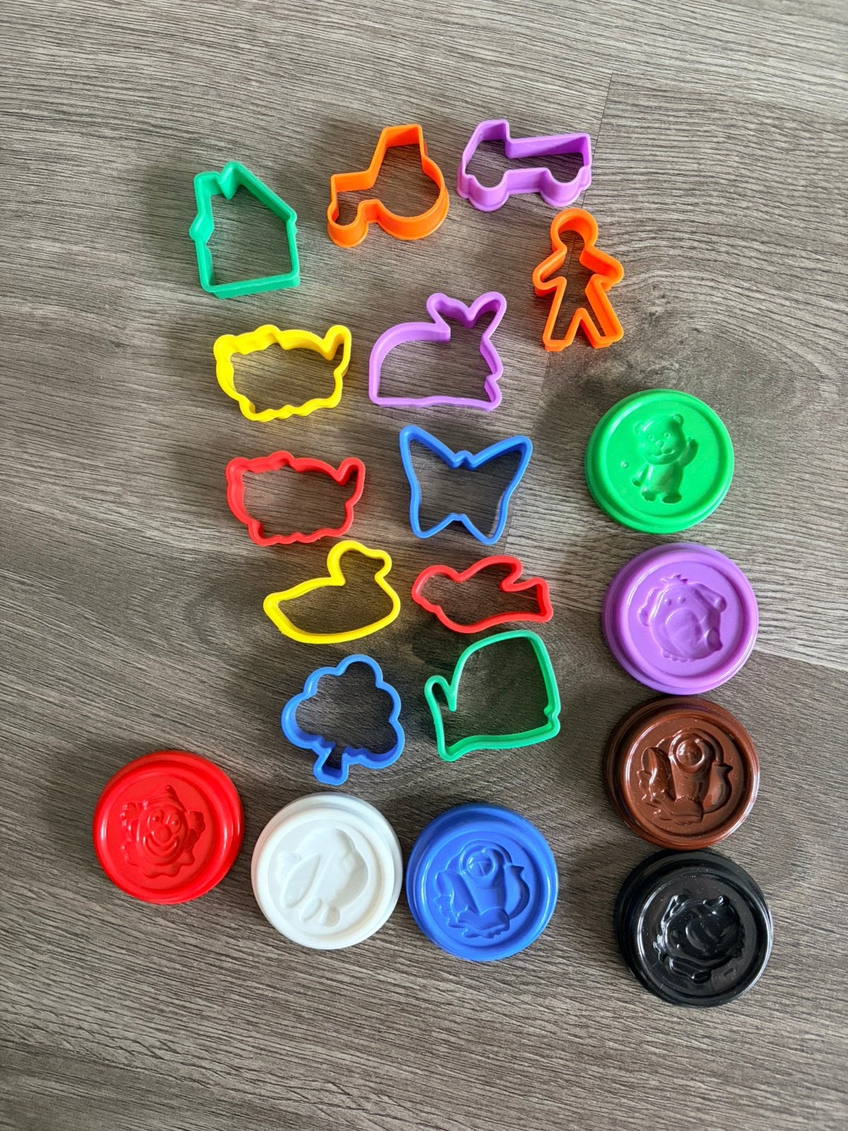 Klei vormpjes gratis afhalen, Kinderen en Baby's, Speelgoed | Educatief en Creatief, Ophalen of Verzenden, Zo goed als nieuw