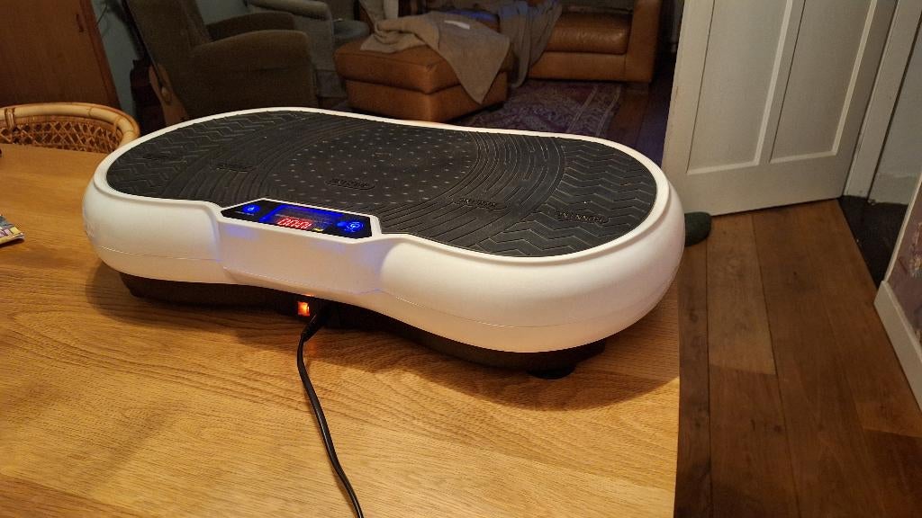 Trilplaat Crivit, Sport en Fitness, Ophalen, Trilplaat, Zo goed als nieuw, Benen