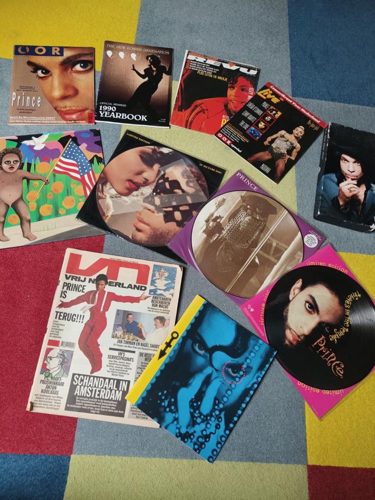 Prince lp vinyl, picture disc, tourbook, krant, kalender, Picture disc, Ophalen of Verzenden, Gebruikt, 12 inch