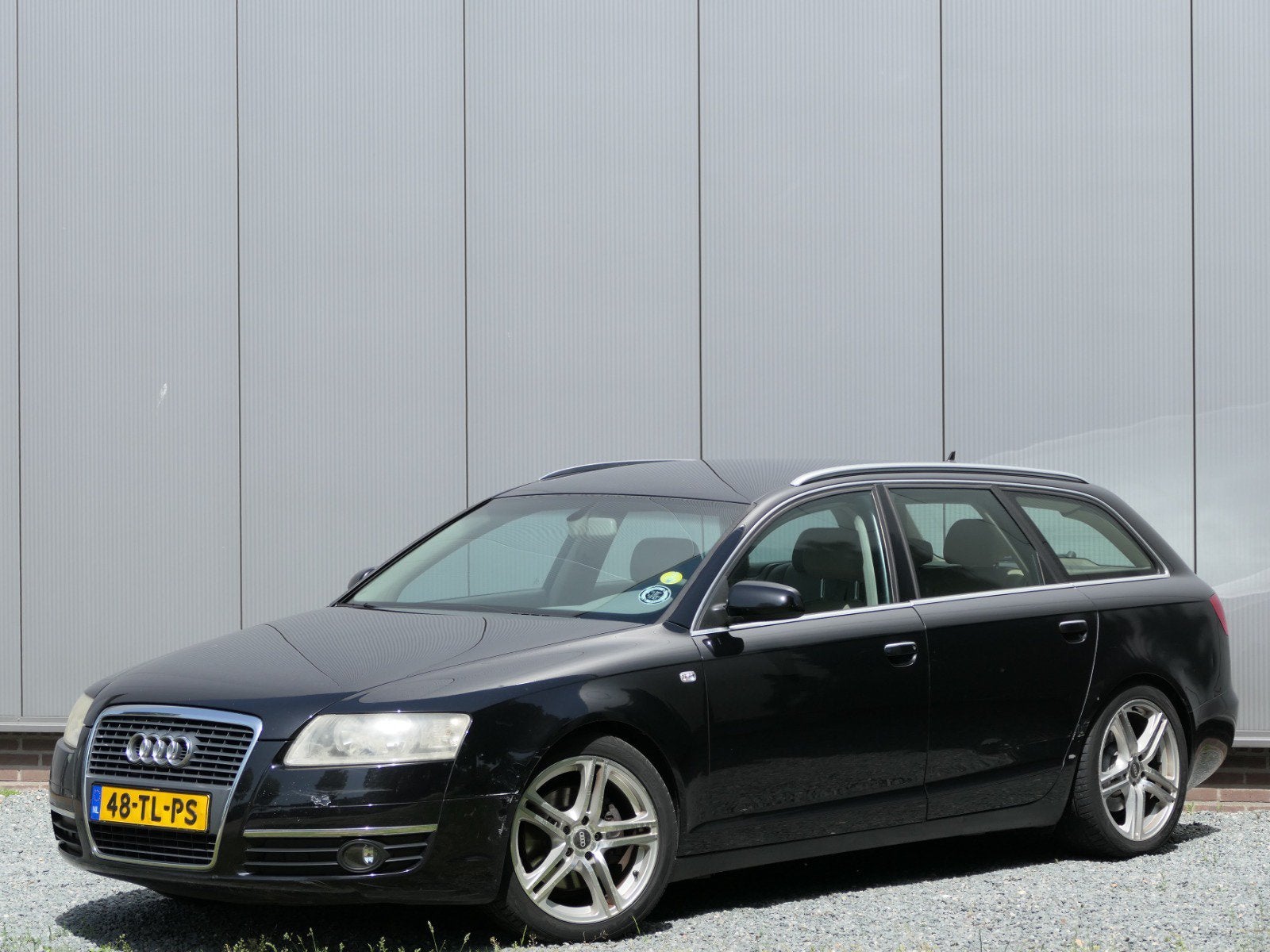 Audi A6 2.4 V6 130KW Avant AUT 2006 Zwart, Auto's, Audi, 1800 kg, Zwart, Stationwagon, Particulier