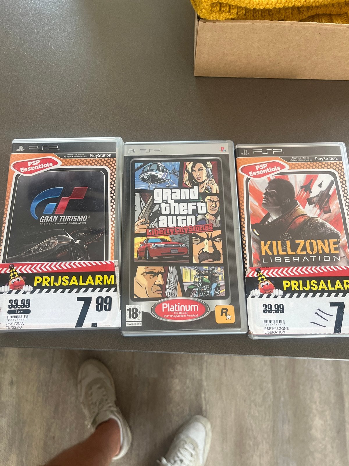 PSP Games: Gran Turismo, GTA Liberty City Stories, Killzone, Spelcomputers en Games, Games | Sony PlayStation Portable, Gebruikt