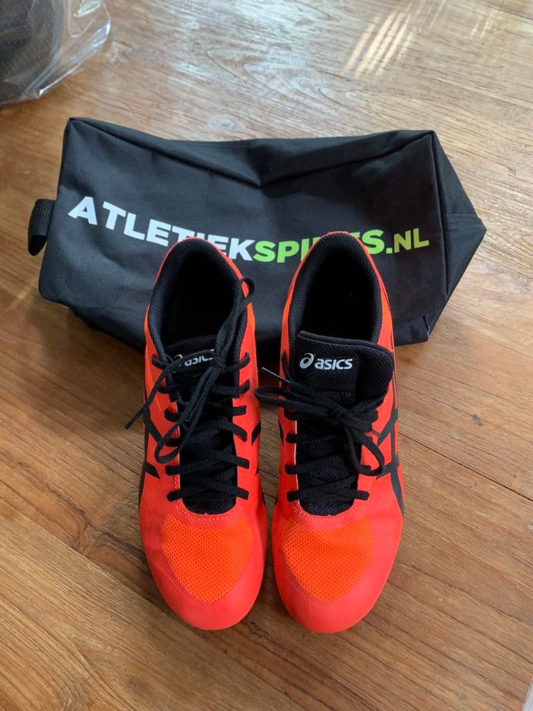 All round spikes maat 39,5, Sport en Fitness, Ophalen of Verzenden, Zo goed als nieuw, Spikes, Hardlopen