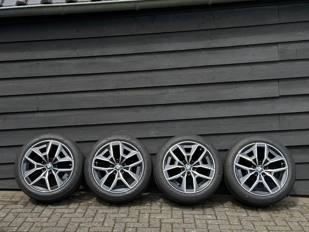 BMW 5 serie (G60/G61) 19 inch zomer breedset, Auto-onderdelen, Banden en Velgen, Banden en Velgen, Personenwagen, Zomerbanden