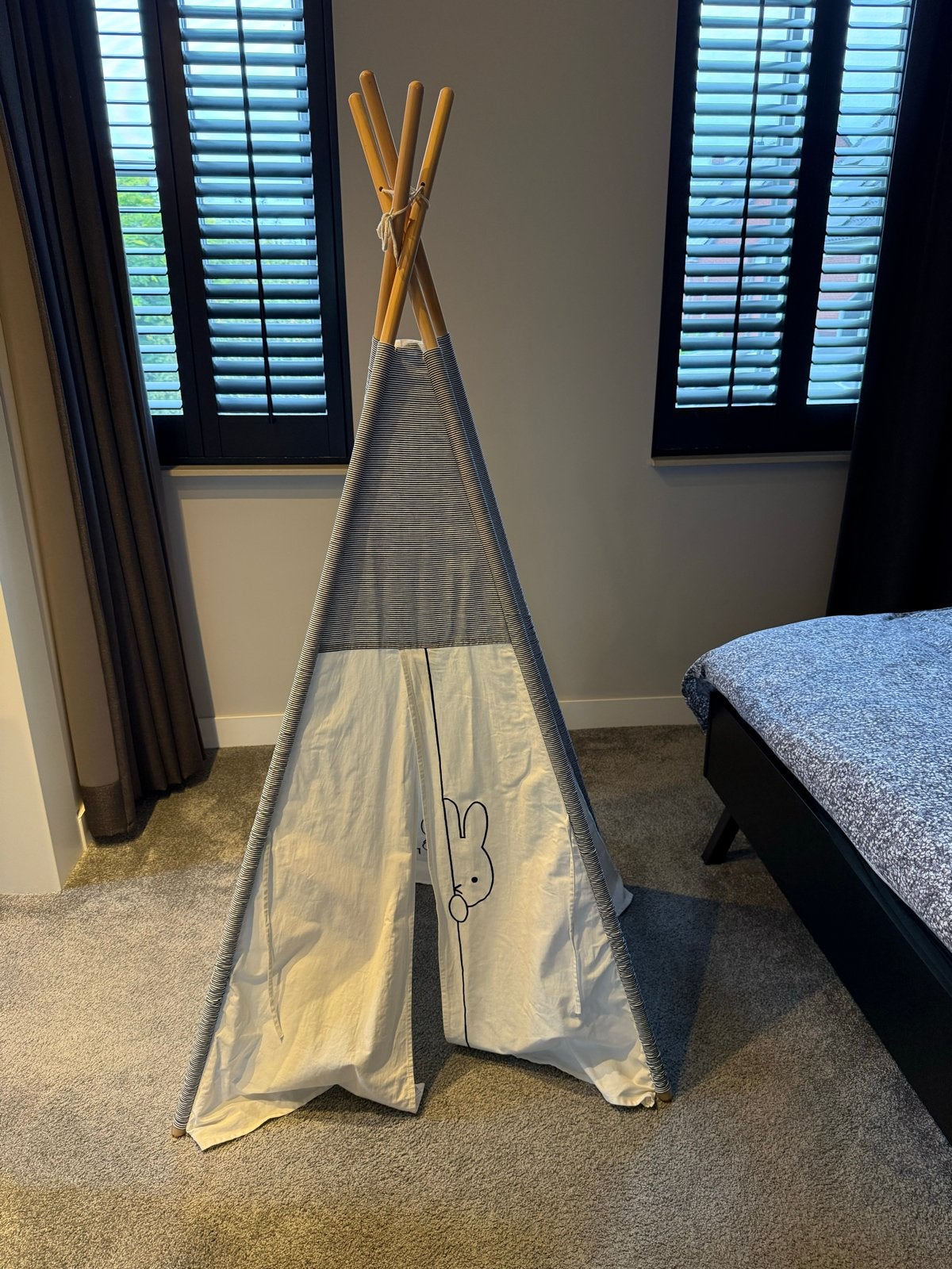 Nijntje Tipi Tent voor Kinderen - Speelplezier Gegarandeerd!, Ophalen, Zo goed als nieuw, Hout