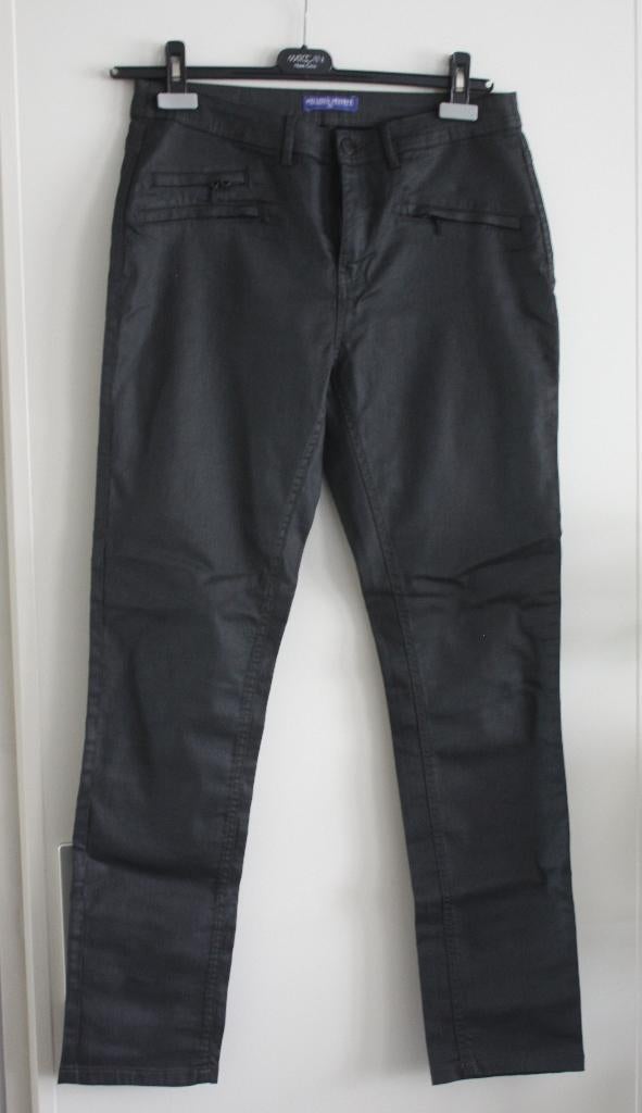 grijze broek  maat 42, Kleding | Dames, Ophalen of Verzenden, Gedragen, Grijs, W33 - W36 (confectie 42/44)