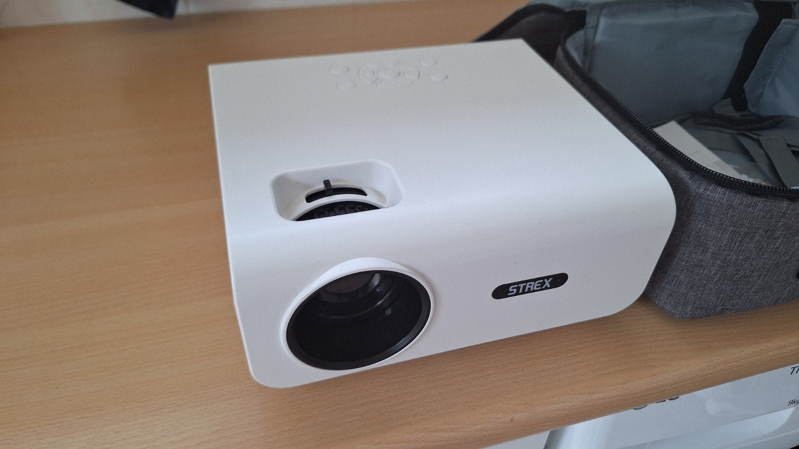 STREX LED Projector SP280/SP281 met draagtas, Ophalen, STREX, LED, Zo goed als nieuw