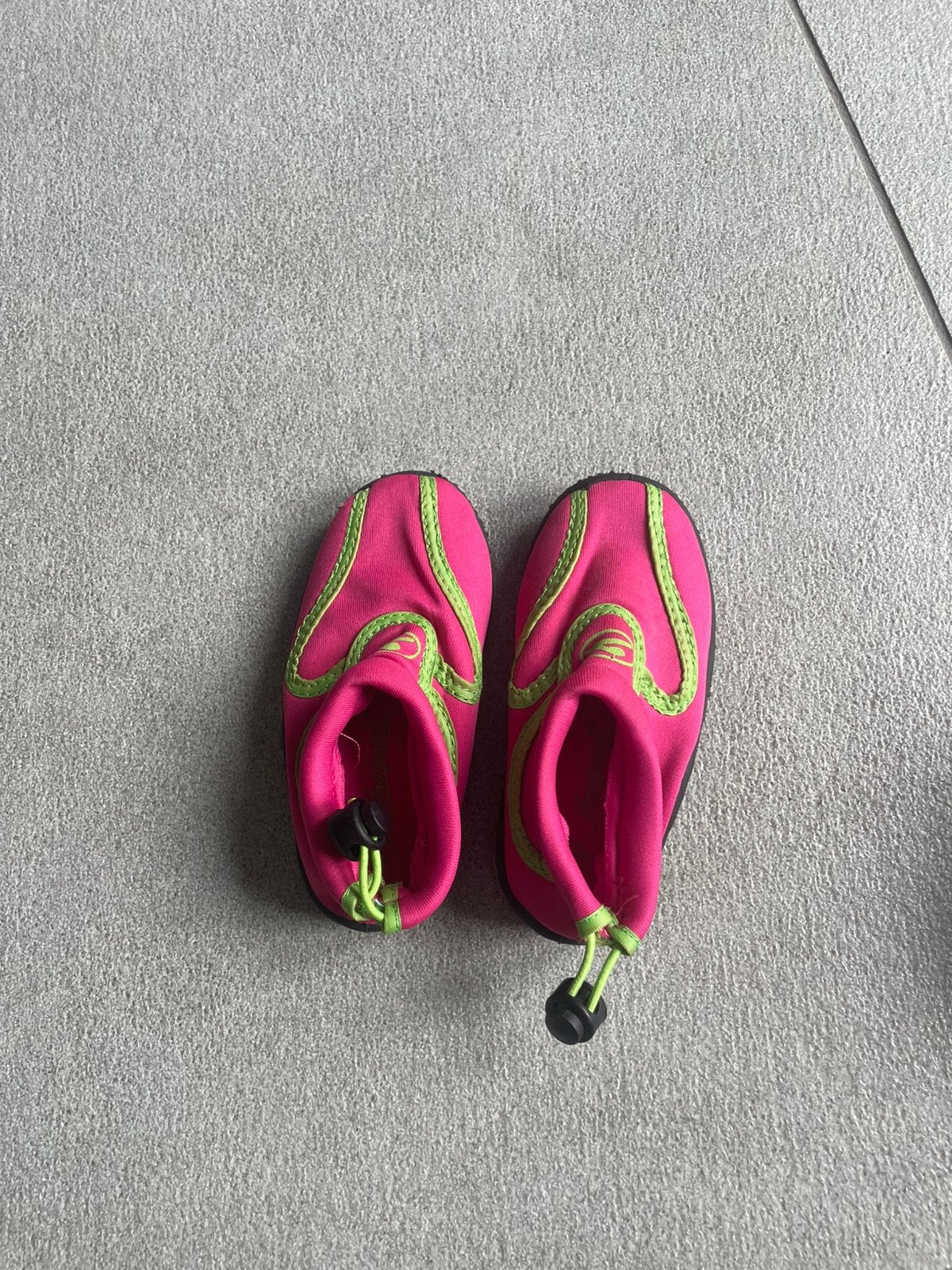 Waterschoenen zwemschoenen maat 25, Ophalen of Verzenden, Zo goed als nieuw, Jongen of Meisje, Overige typen