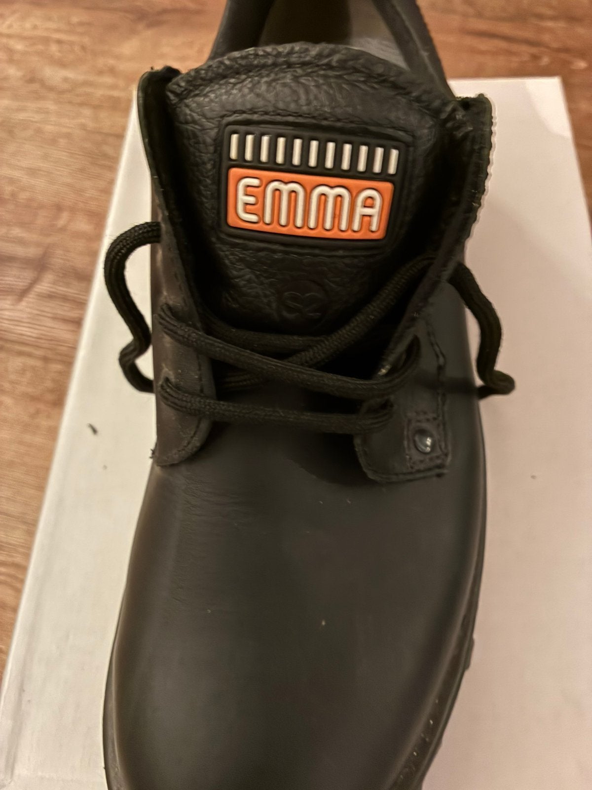 SPLINTERNIEUWE: zwarte veiligheidsschoenen, v/h merk EMMA., Ophalen of Verzenden, Zo goed als nieuw