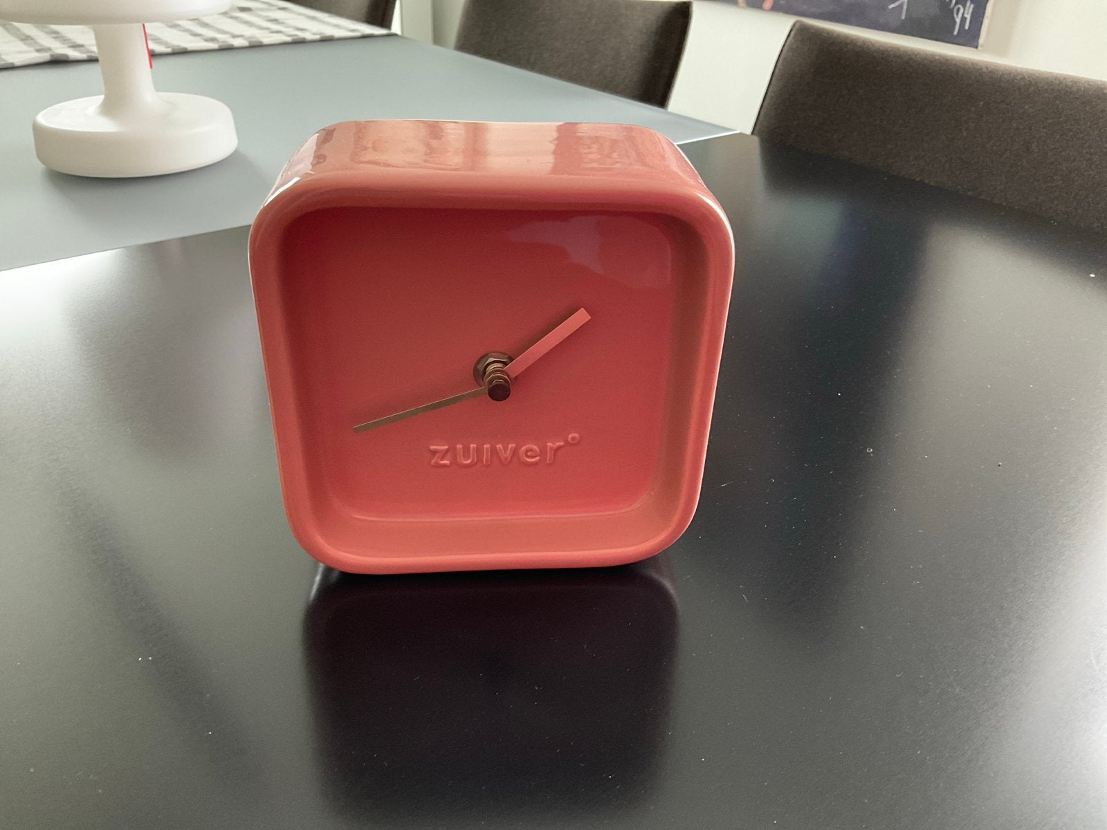 Zuiver tafelklok - Roze/zalmkleurig, Ophalen, Analoog, Werkt op batterijen, Zo goed als nieuw