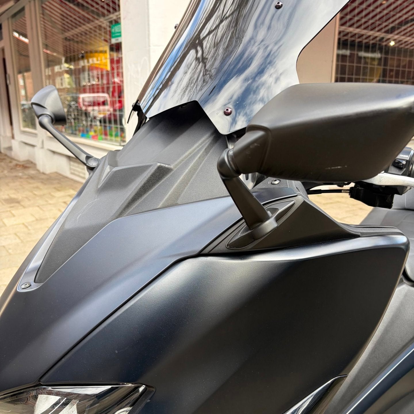 Yamaha Scooter TMAX 560 Tech MAX ABS Akrapovic, Motoren, Motoren | Yamaha, Scooter, 562 cc, Bedrijf, Handvatverwarming