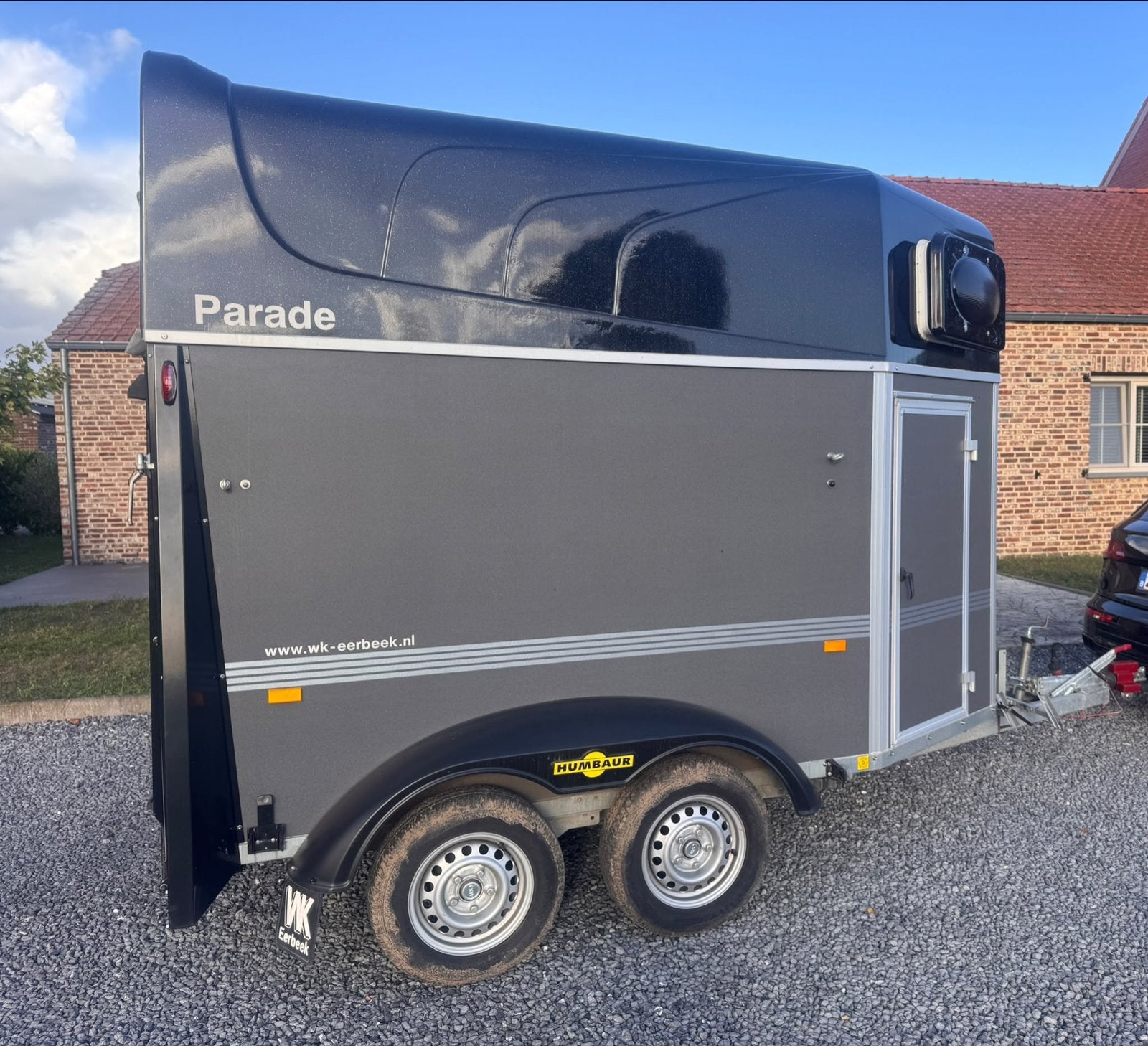 Humbaur Parade 1.5-paards paardentrailer te huur, Dieren en Toebehoren, Ophalen, Zo goed als nieuw, Aluminium, 2-paards trailer