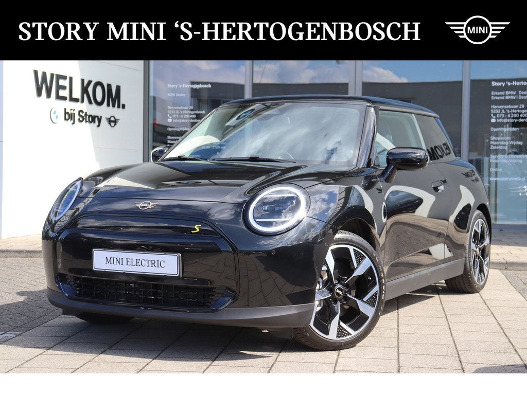 MINI Cooper SE / Classic / Pakket M / 18 inch Slide Spoke 2-, Auto's, Mini, Stof, Zwart, 4 stoelen, Nieuw