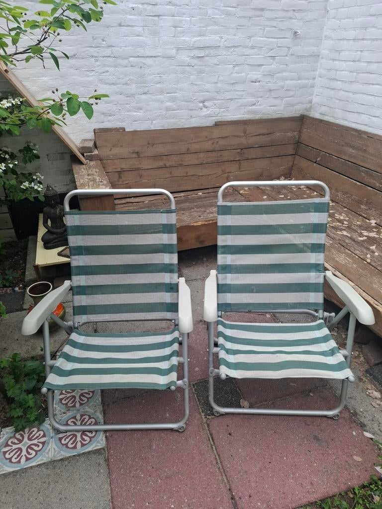 Twee lage strandstoelen, Caravans en Kamperen, Ophalen, Campingstoel