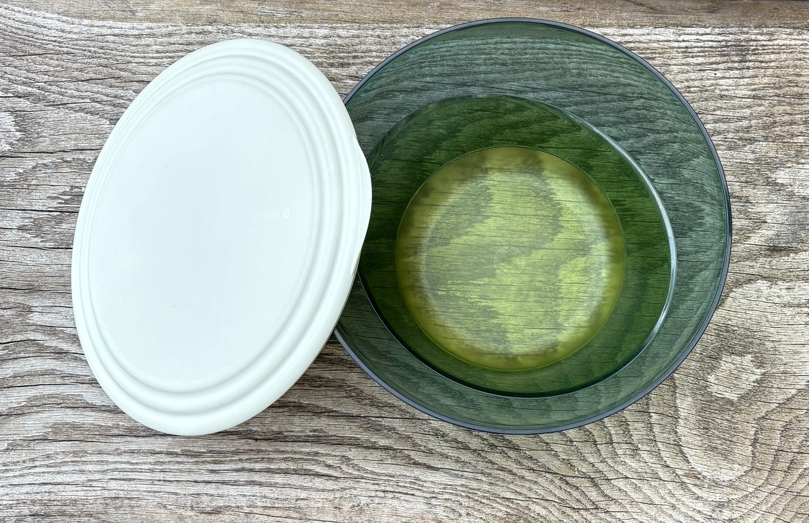 Tupperware Saladeschaal met deksel, inhoud 4,6 liter, Ophalen of Verzenden, Zo goed als nieuw, Groen, Bak of Kom