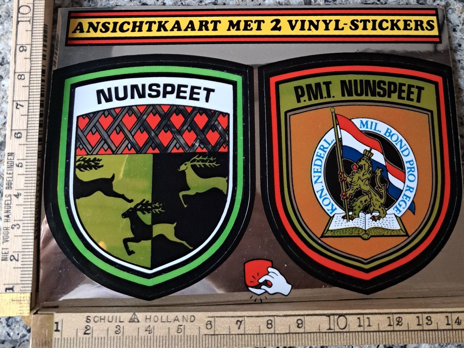 Vintage ansichtkaart met 2 vinyl Stickers PMT Nunspeet, Ophalen of Verzenden, Zo goed als nieuw