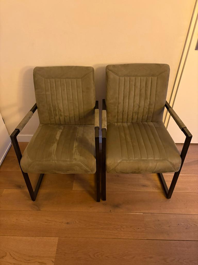 2 groene eetkamerstoelen Parantino (Pronto wonen), Huis en Inrichting, Stoelen, Ophalen, Gebruikt, Twee, Overige kleuren