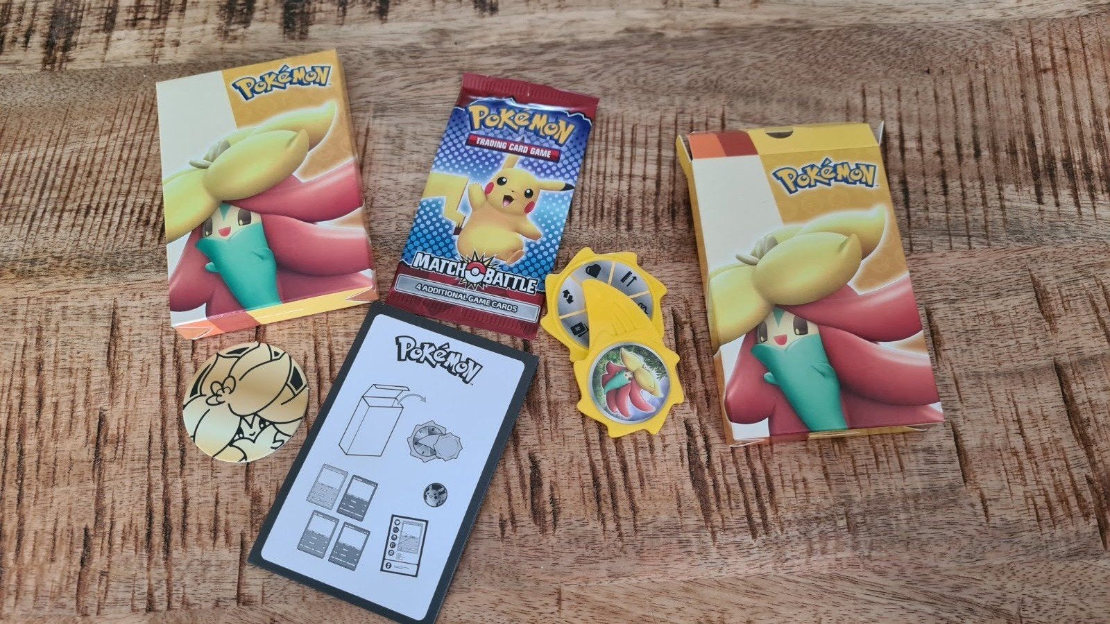 Nieuw in de doos deze Pokémon set McDonalds, Ophalen of Verzenden, Nieuw, Meerdere kaarten