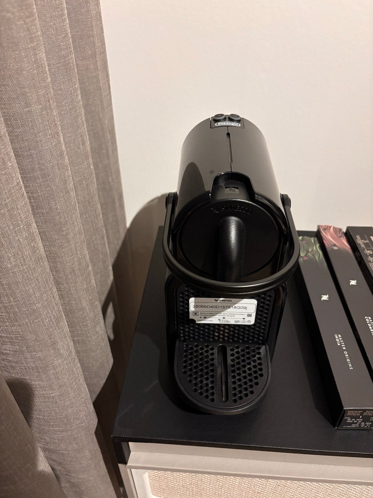 Nespresso Inissia Koffiemachine - Zo goed als nieuw, Ophalen, Espresso apparaat, Zo goed als nieuw, 1 kopje