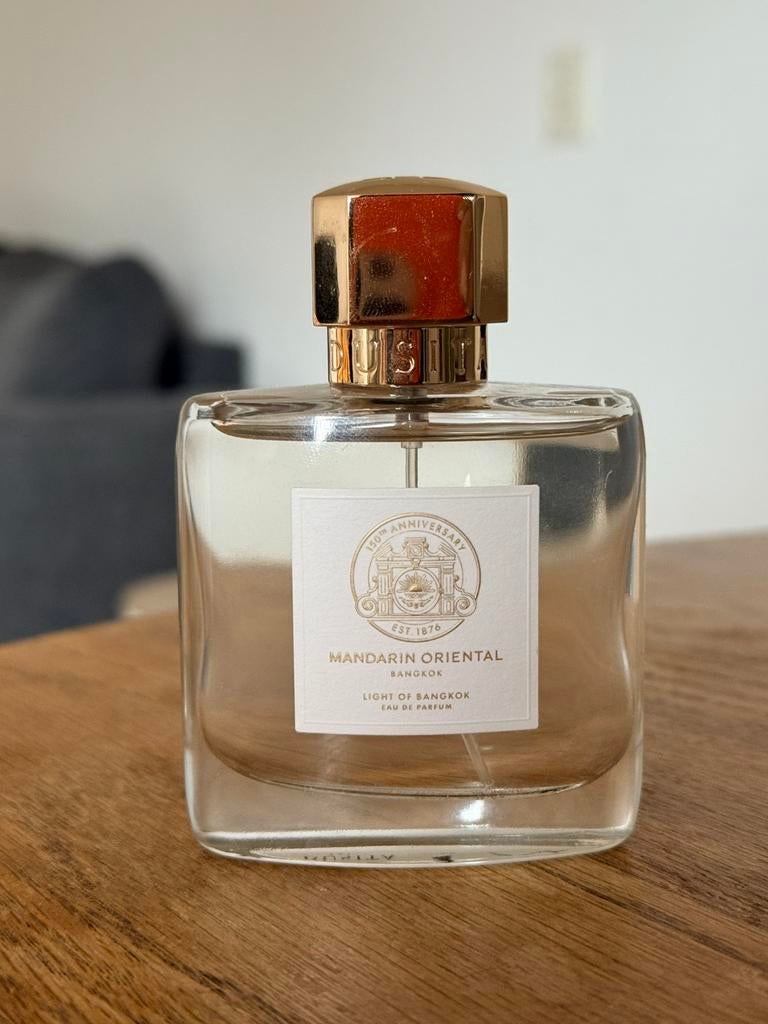 Light of Bangkok by Dusita( limited edition), Ophalen of Verzenden, Zo goed als nieuw