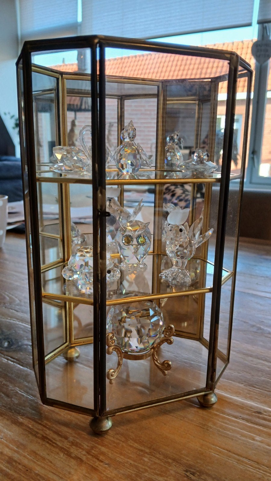 Glazen vitrinekastje met 6 vintage Swarovski beeldjes, Verzamelen, Swarovski, Ophalen of Verzenden, Zo goed als nieuw, Huisaccessoire