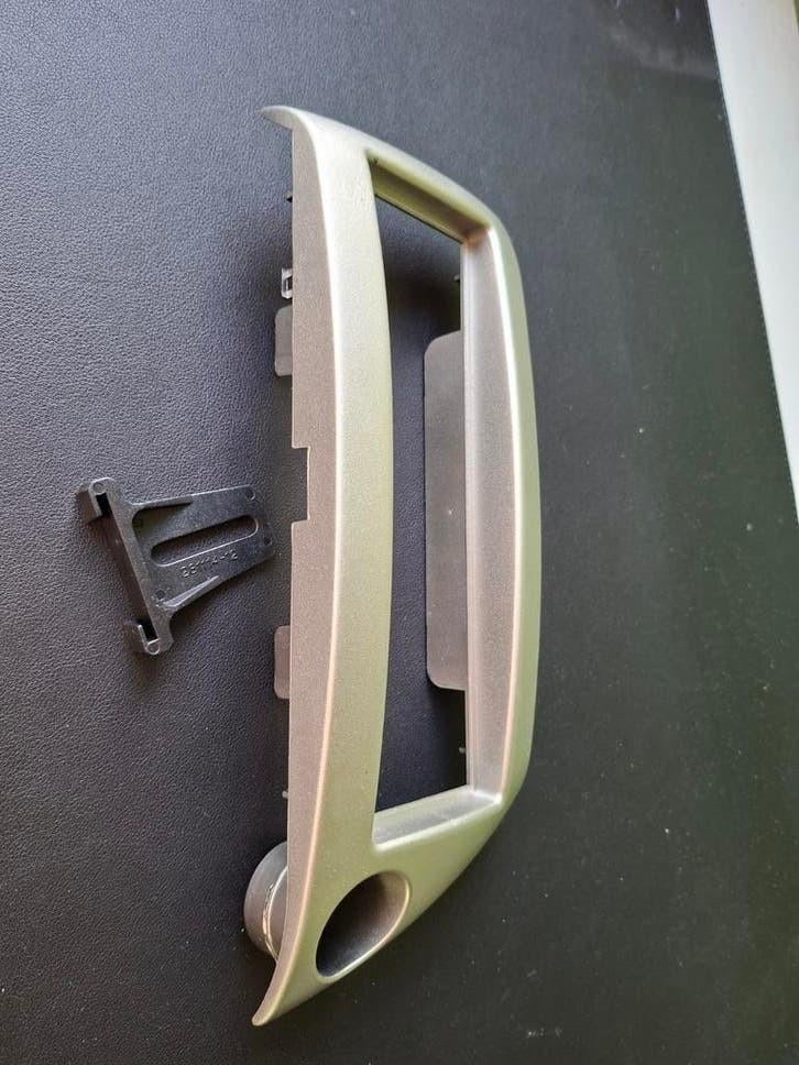 Ford Ka radio houder voor beeldscherm, Ophalen of Verzenden, Ford